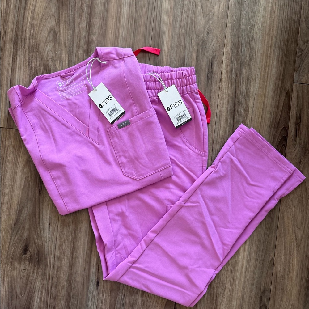 NWT Figs: LIMITED EDITION Pink Cloud Scrub Set •XXS•
